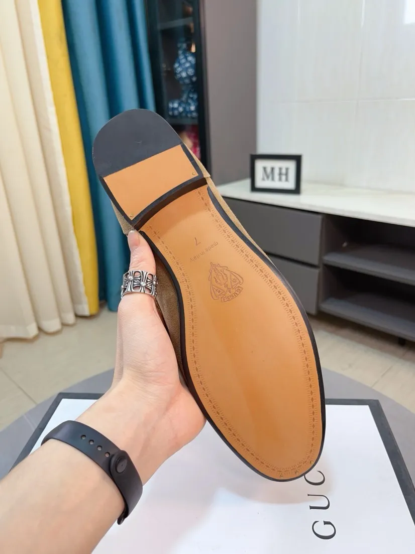 Men's shoes 💰500🌹🌹【GUCCI】The most popular classic Gucci leather shoes. Synchronized with the official website, the upper is made of Italian first-layer cowhide ➕cowhide lining, with unique brand and unique craftsmanship. Highlighting the hot style of the new year. Stop hesitating, stop wandering, get it now. Number: 38--44